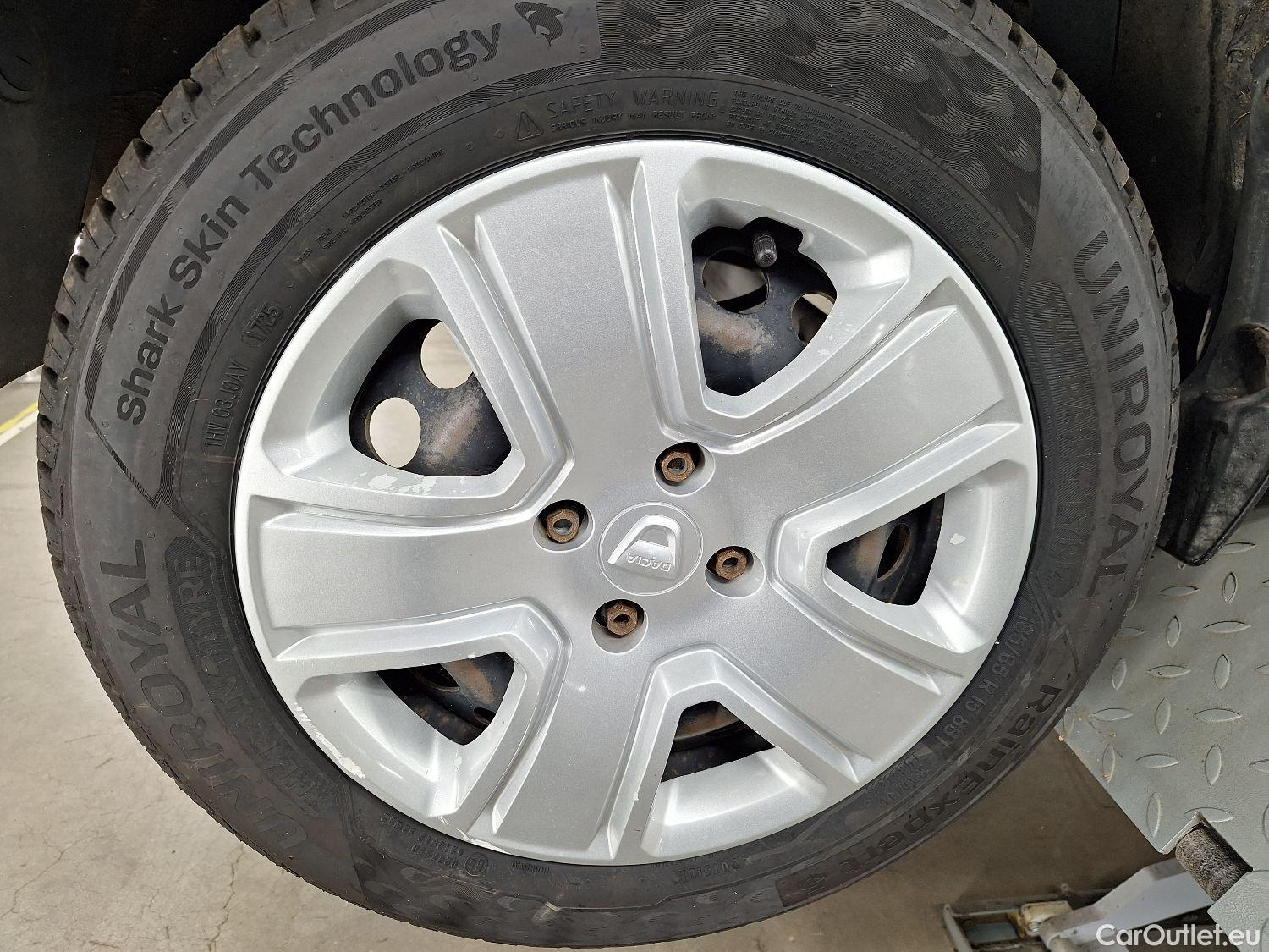 Dacia  Sandero Dacia,  '13, Dacia  1.0 SCe 75 Lauréate 5d #10