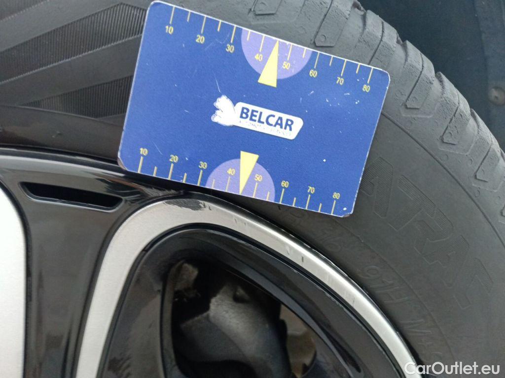 Citroen  C3 Citroën  1.5 BlueHDi 100 S&S MAN6 Shine 5d #41