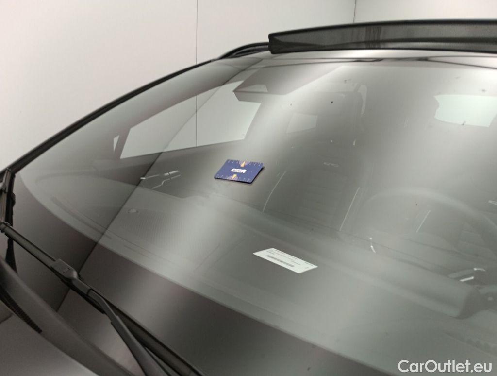 KIA  Sportage KIA  1.6 T-GDi 6A/T AWD GT Line PHEV 5d #31