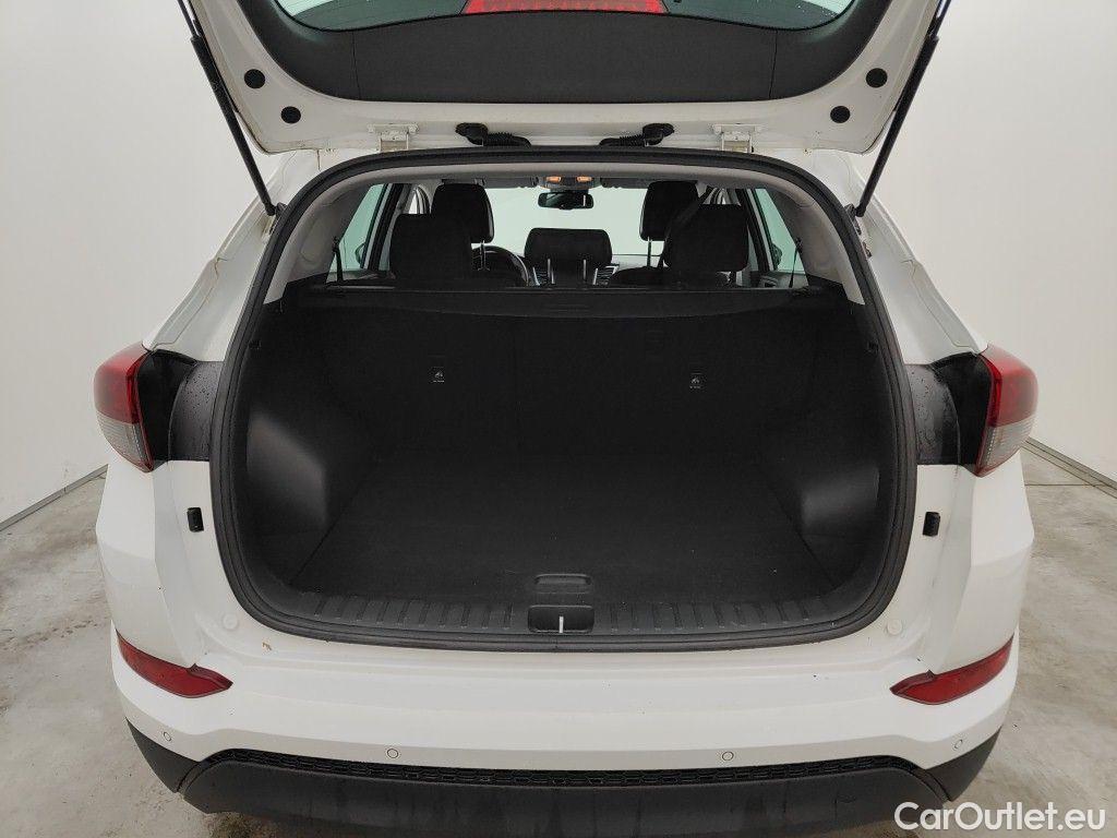 Hyundai  Tucson Hyundai  1.6 GDi ISG Feel 2WD 6M/T 5d #13