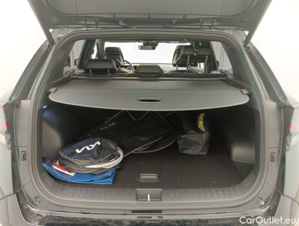 KIA  Sportage KIA  1.6 T-GDi 6A/T AWD GT Line PHEV 5d #14