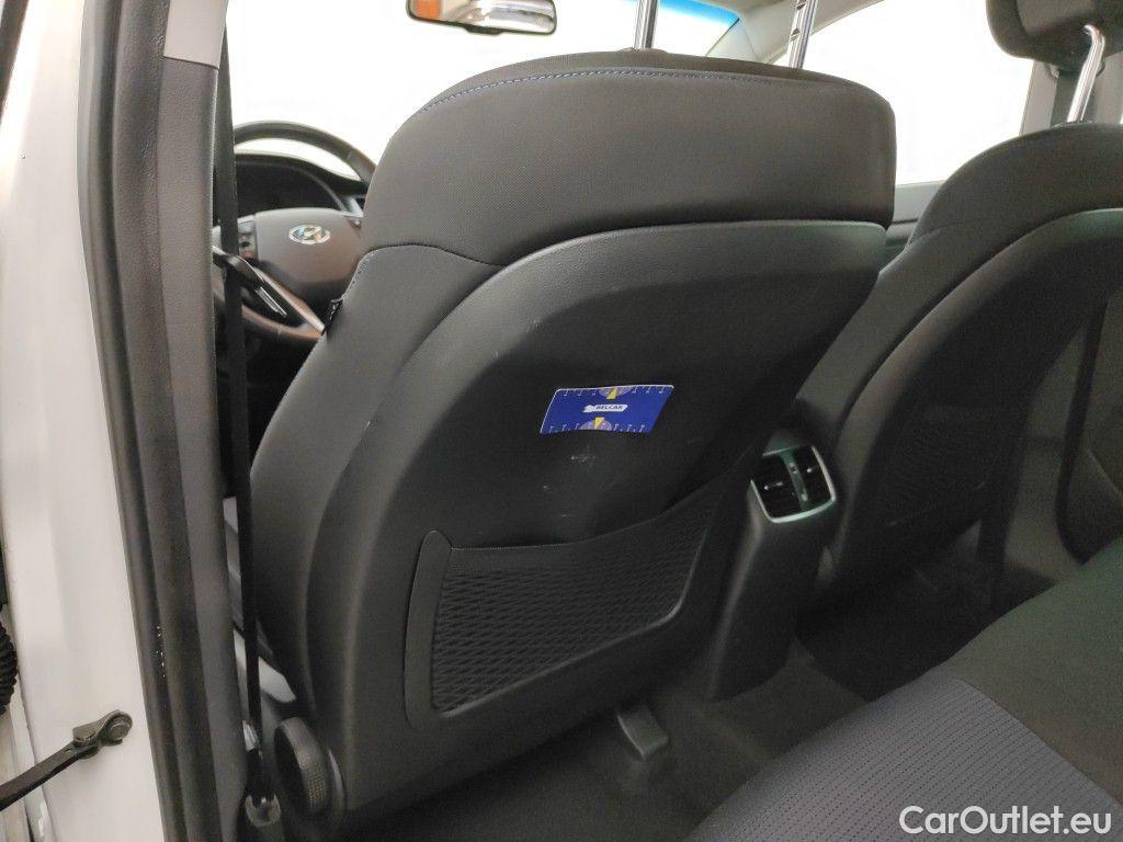 Hyundai  Tucson Hyundai  1.6 GDi ISG Feel 2WD 6M/T 5d #32