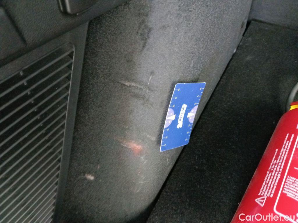 Ford  Kuga Ford  2.5i PHEV Aut. 165kW ST-Line X 5d #44