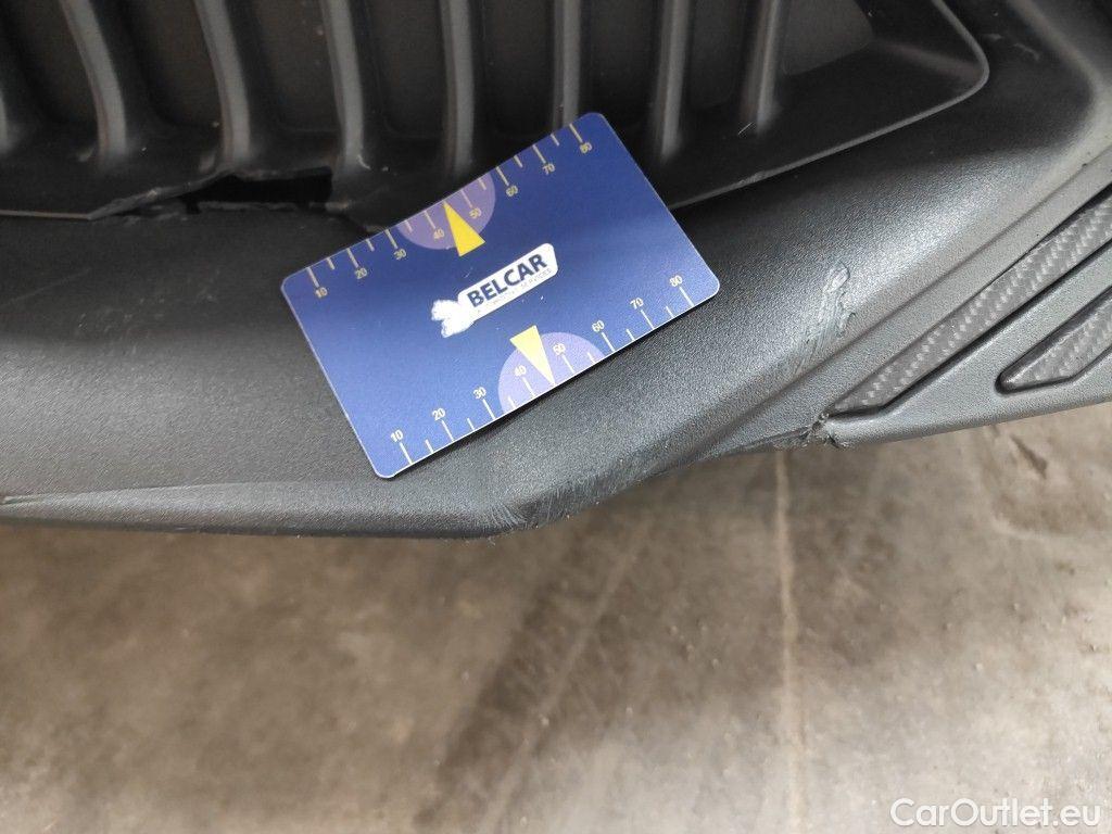 MG  4 MG  6 kWh Luxury 5d #34