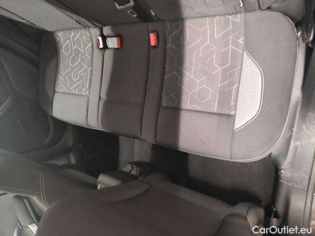 Peugeot  2008 Peugeot  1.2 Puretech 61kW S&S Active 5d #65