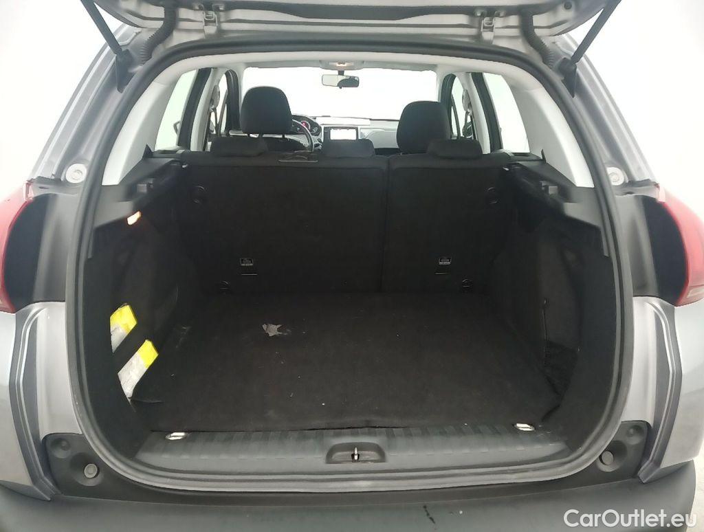 Peugeot  2008 Peugeot  1.2 Puretech 61kW S&S Active 5d #14