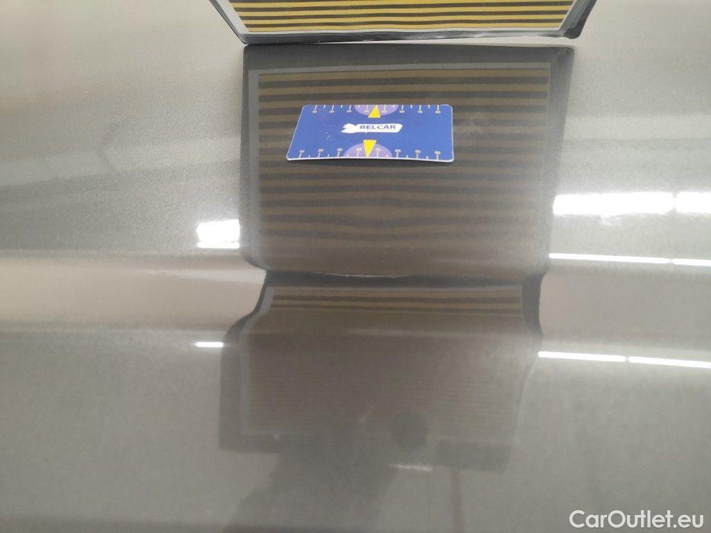 Peugeot  2008 Peugeot  1.2 Puretech 61kW S&S Active 5d #46