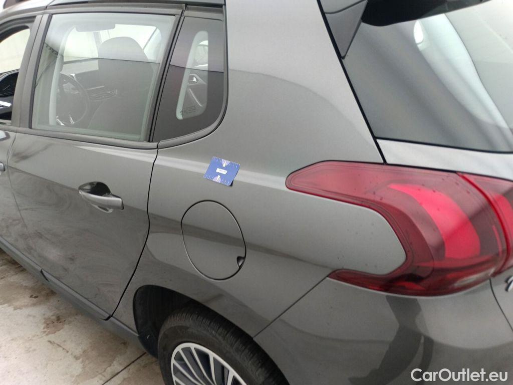 Peugeot  2008 Peugeot  1.2 Puretech 61kW S&S Active 5d #37