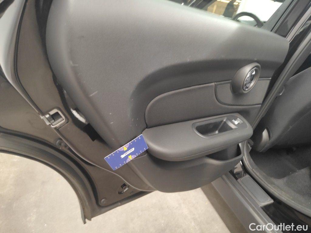 Mini  Clubman Mini  One D (85 kW) 5d #73