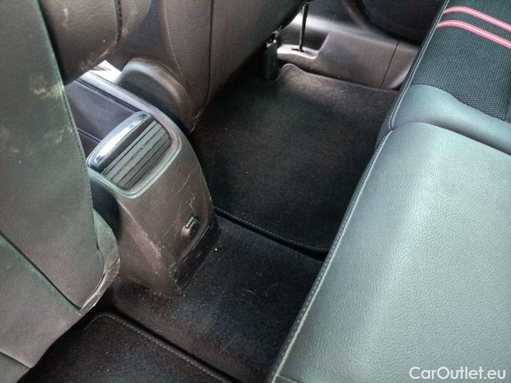 Opel  Crossland Opel  1.5 Turbo D 81kW S/S GS Line 5d #54