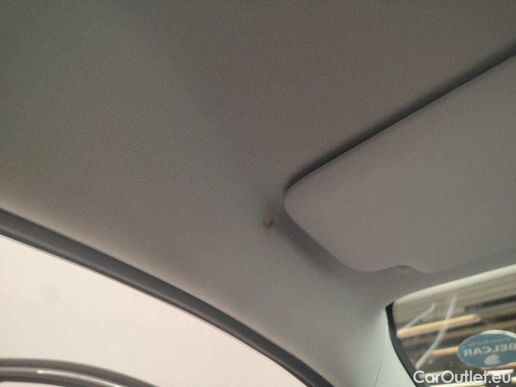 Peugeot  2008 Peugeot  1.2 Puretech 61kW S&S Active 5d #61