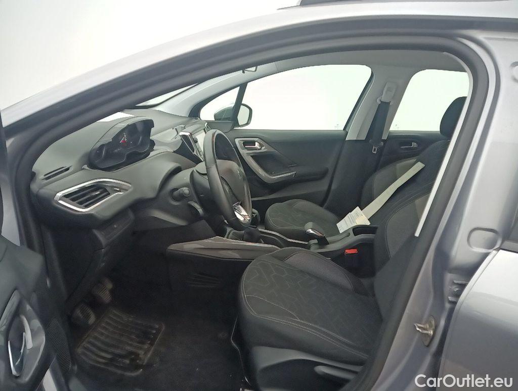 Peugeot  2008 Peugeot  1.2 Puretech 61kW S&S Active 5d #3