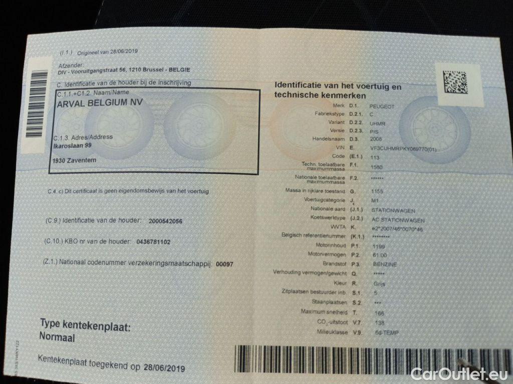 Peugeot  2008 Peugeot  1.2 Puretech 61kW S&S Active 5d #11