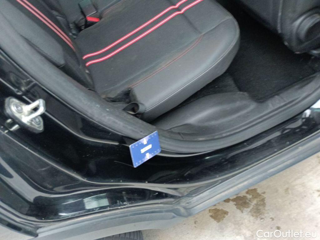 Opel  Crossland Opel  1.5 Turbo D 81kW S/S GS Line 5d #50