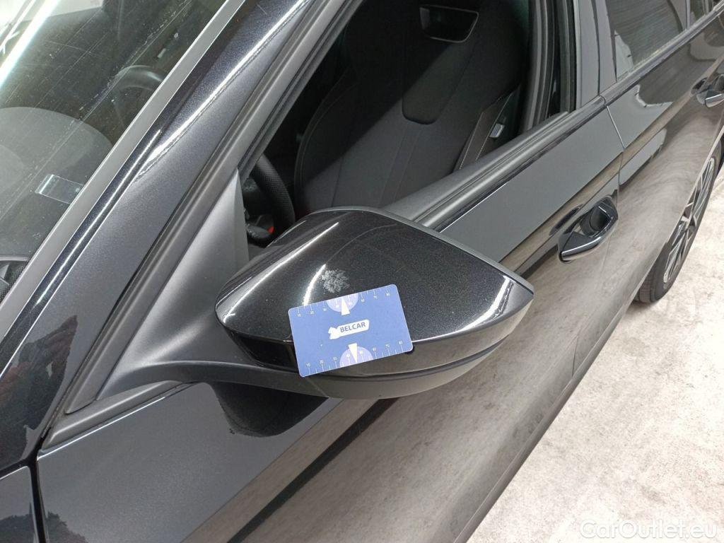 Skoda  Octavia Skoda  Combi 2.0 CRTDI 85kW Ambition 5d #64