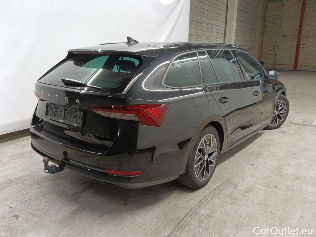 Skoda  Octavia Skoda  Combi 2.0 CRTDI 85kW Ambition 5d #2