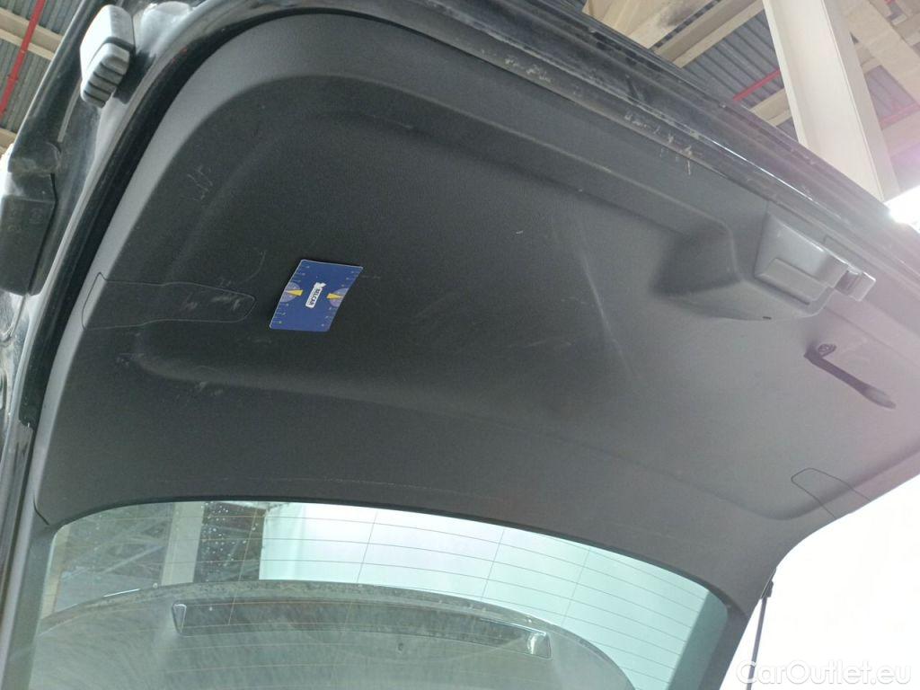 Skoda  Octavia Skoda  Combi 2.0 CRTDI 85kW Ambition 5d #32