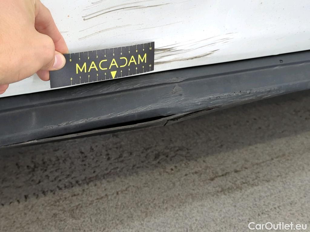 Ford  Transit Ford  350 170pk L4H3 Trend RWD 4d #126