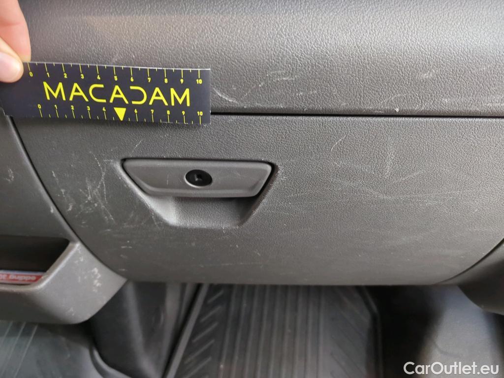 Ford  Transit Ford  350 170pk L4H3 Trend RWD 4d #73