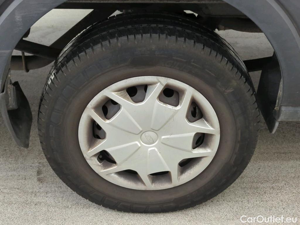 Ford  Transit Ford  350 170pk L4H3 Trend RWD 4d #19