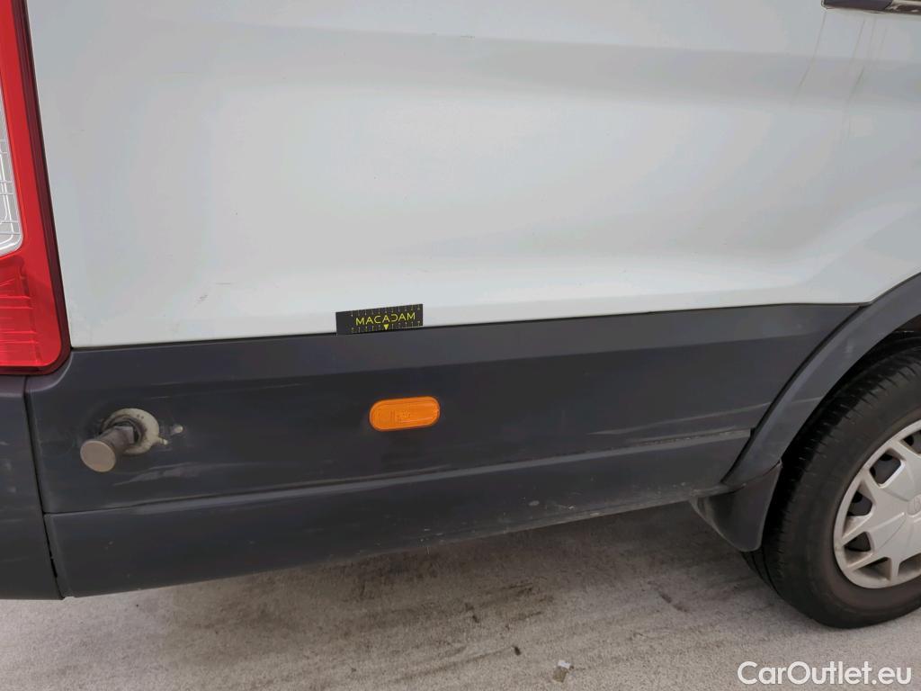 Ford  Transit Ford  350 170pk L4H3 Trend RWD 4d #45