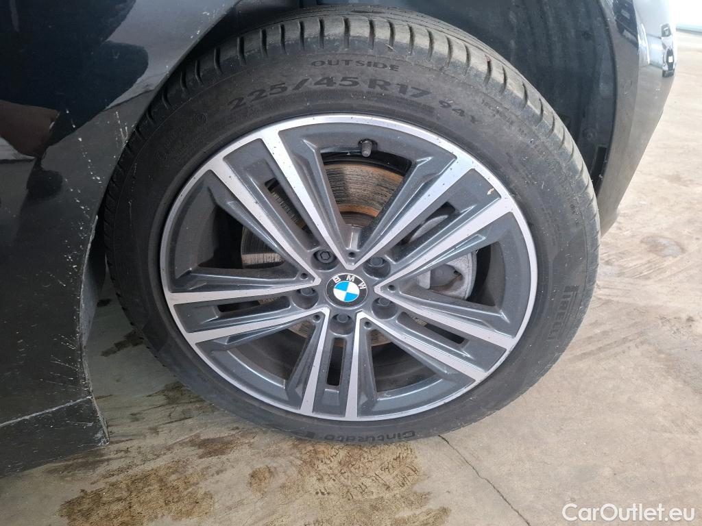 Bmw  Serie 1 BMW Série 1  2019  5P  Berline 116i DKG7 Business Design #21