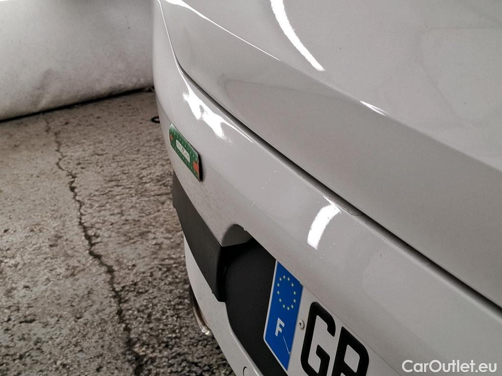 Bmw  X2 BMW  / 2017 / 5P / SUV sDrive18i Business DesignDKG7 #4