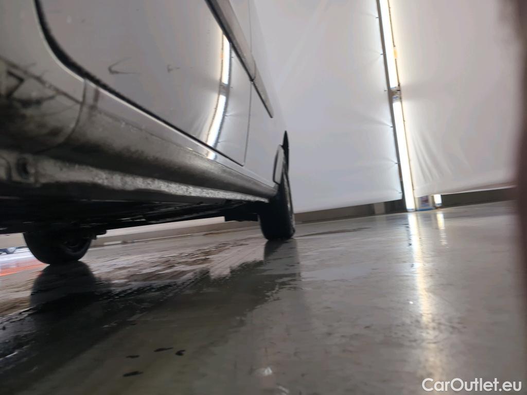 Renault  Kangoo Renault  1.5 dCi 115 Comfort Maxi 4d #23