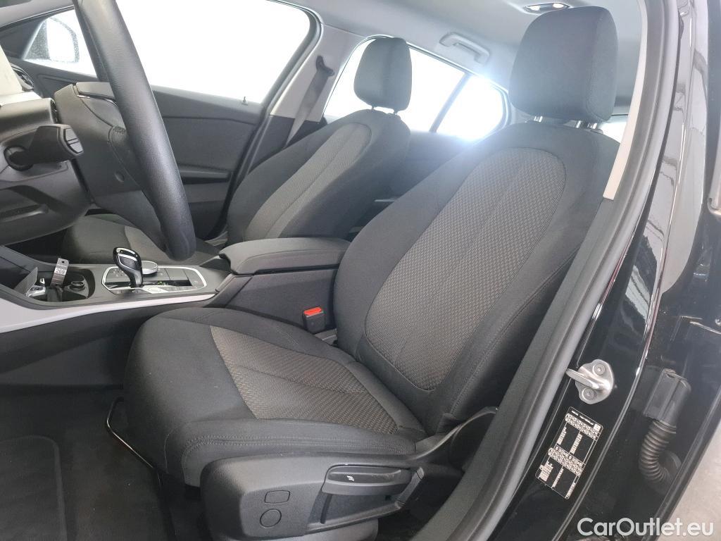 Bmw  Serie 1 BMW Série 1  2019  5P  Berline 116i DKG7 Business Design #8