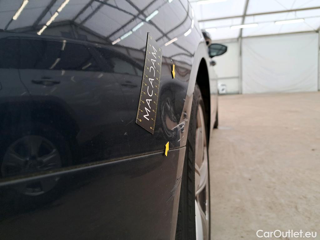 Audi  A6 AUDI  Avant / 2018 / 5P / Break 45 TFSI S Tronic S Line #2