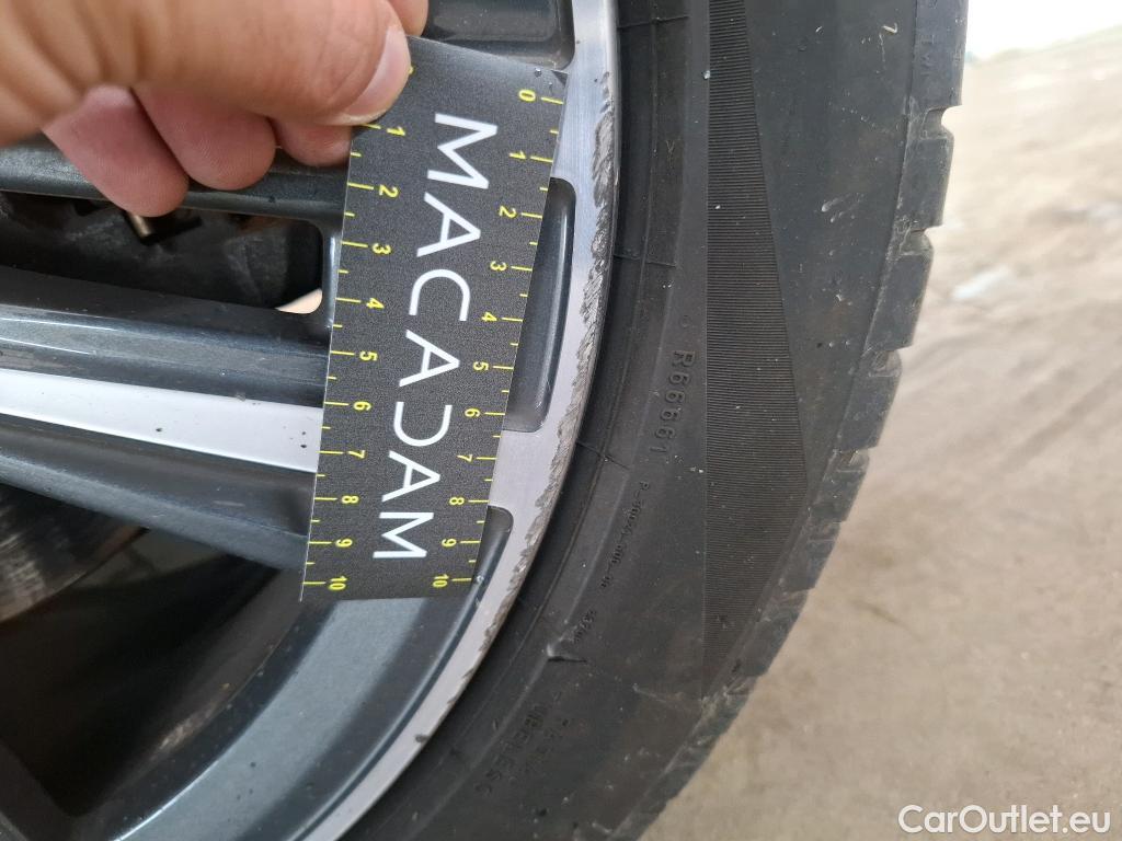 Bmw  Serie 1 BMW Série 1  2019  5P  Berline 116i DKG7 Business Design #23