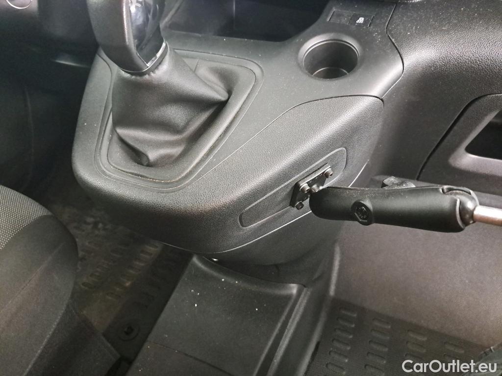 Citroen  Berlingo  Fourgon Club XL 950 1.5 BlueHDi 100CV BVM5 E6dT #9