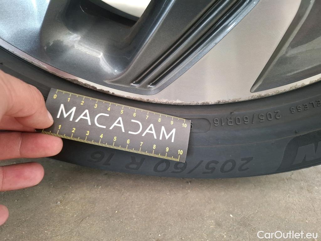 Hyundai  Konna Kona Business Hybrid 2WD 1.6 GDI 140CV BVA6 E6d #57