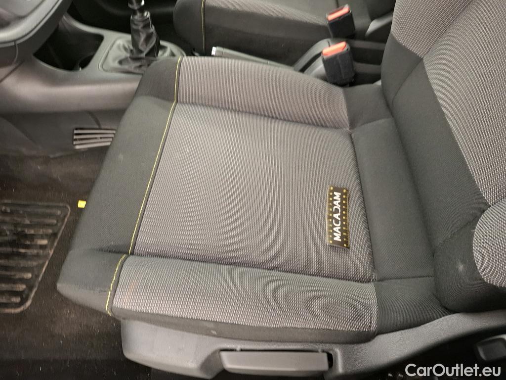 Citroen  C3 CITROEN  / 2016 / 5P / Berline PureTech 110 S&S BVM Feel #10