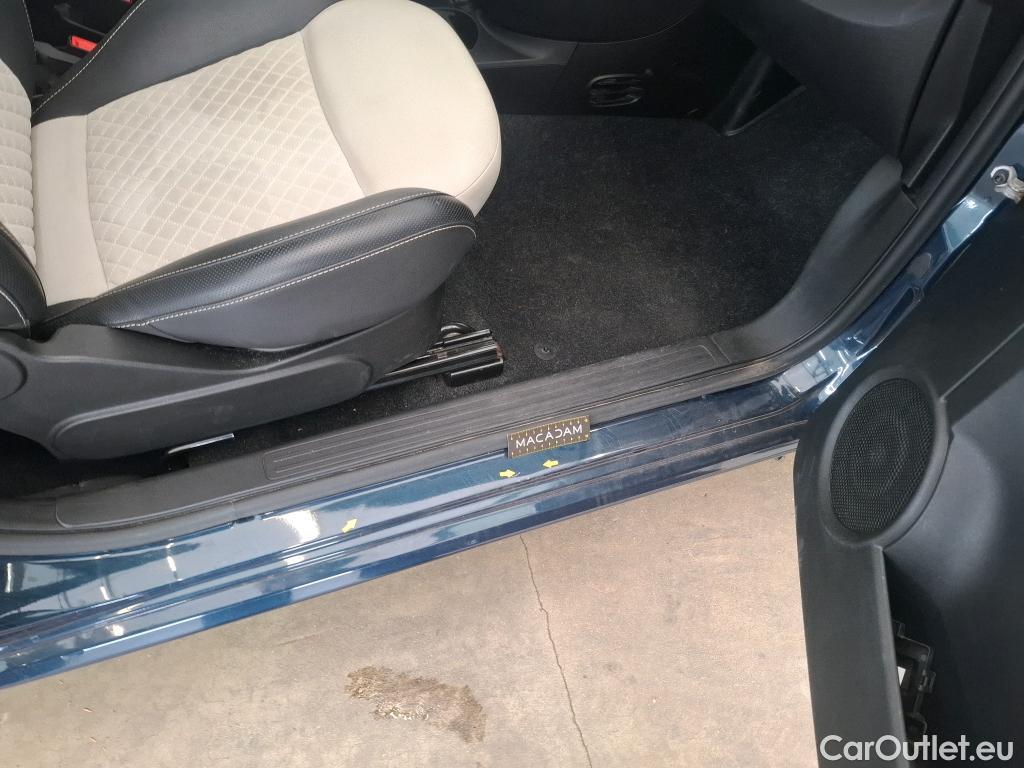 Fiat  500  DolceVita Plus 1.0 70CV BVM6 E6d #50