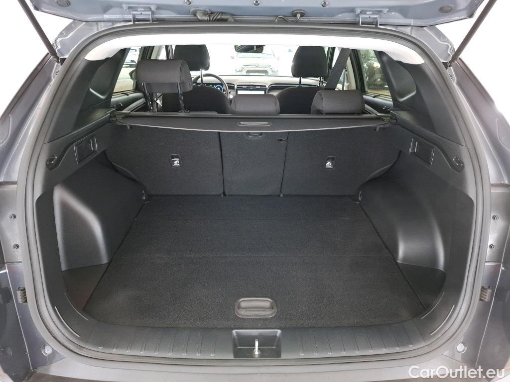 Hyundai  Tucson HYUNDAI  / 2020 / 5P / SUV 1.6 PHEV 265 HTRAC CREATIVE 4WD AUTO #10