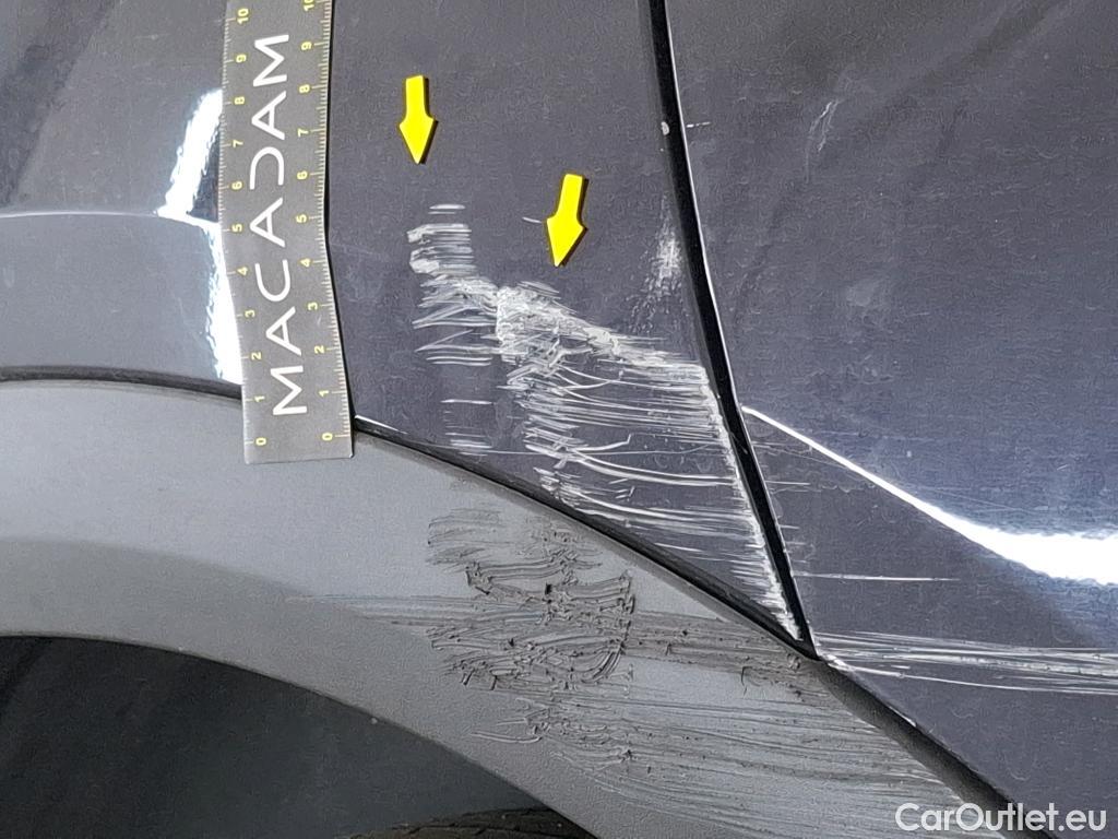 DS  DS7 7 Crossback Grand Chic 1.6 PureTech 225CV BVA8 E6dT #62