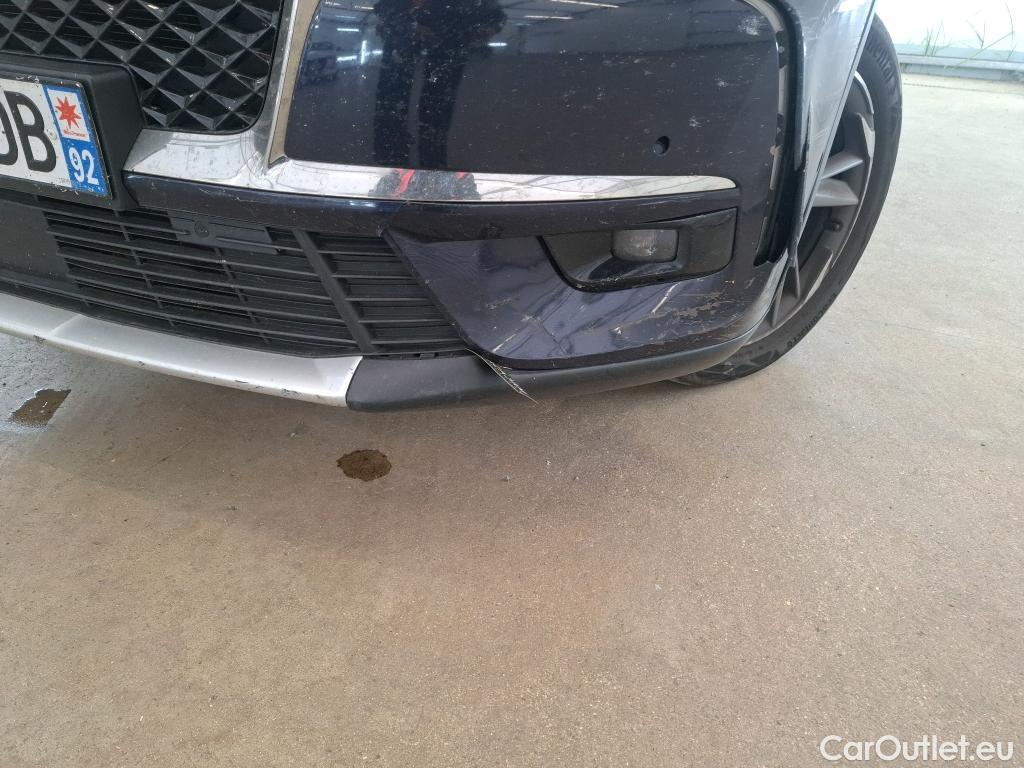 DS  DS7 7 Crossback Grand Chic 1.6 PureTech 225CV BVA8 E6dT #136