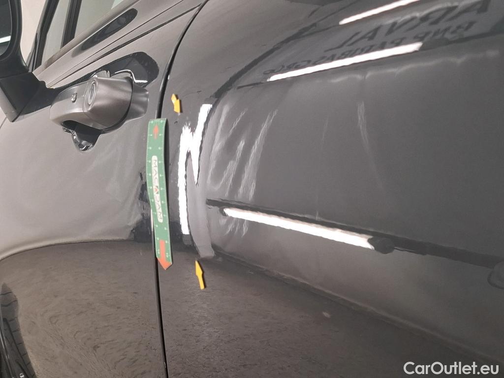 Fiat  500 FIAT X / 2018 / 5P / SUV 1.3 FFly T T4 150ch DCT Sport #3