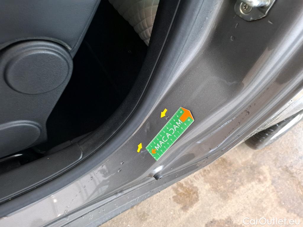 Fiat  500 FIAT  2015 3P Berline Hybrid 10 BSG 70 ch Dolcevita #5