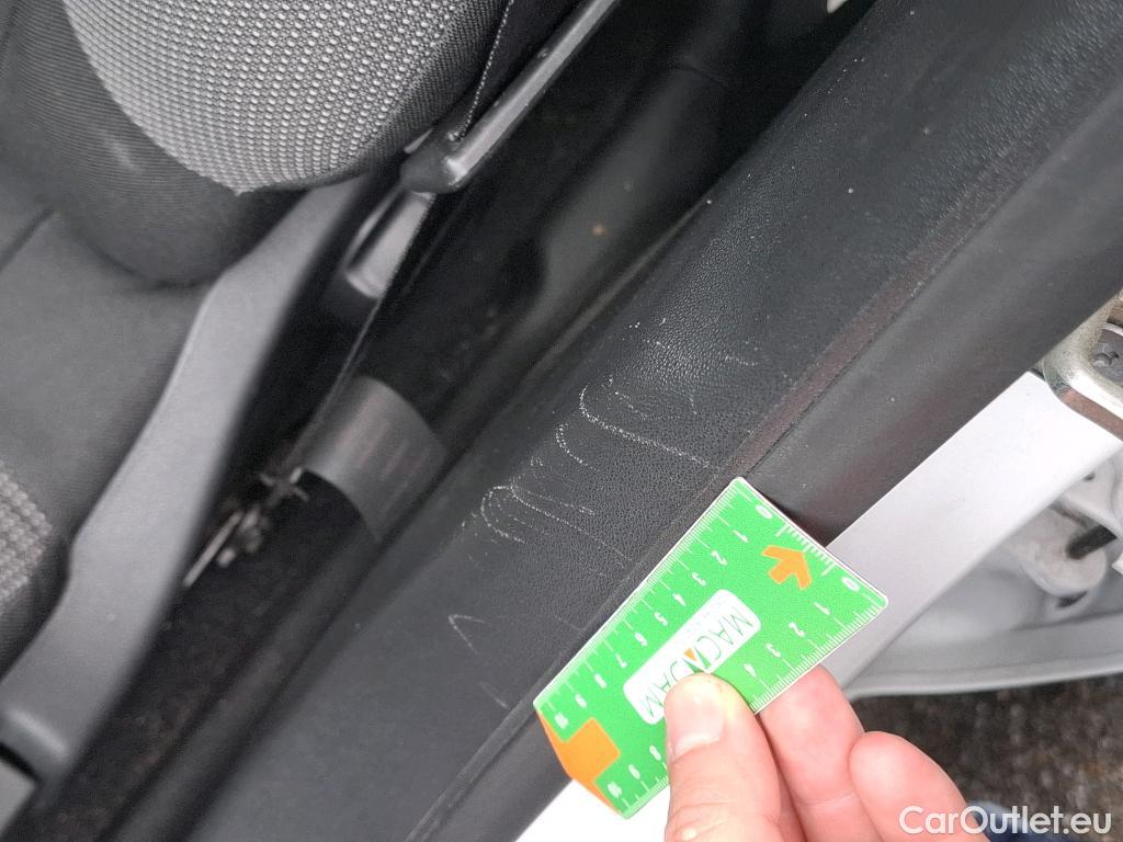 Citroen  C3  Société Feel 1.5 BlueHDI 100CV BVM6 E6dT #2