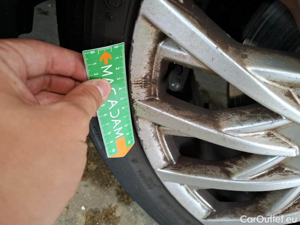 Fiat  500 FIAT  2015 3P Berline Hybrid 10 BSG 70 ch Dolcevita #15