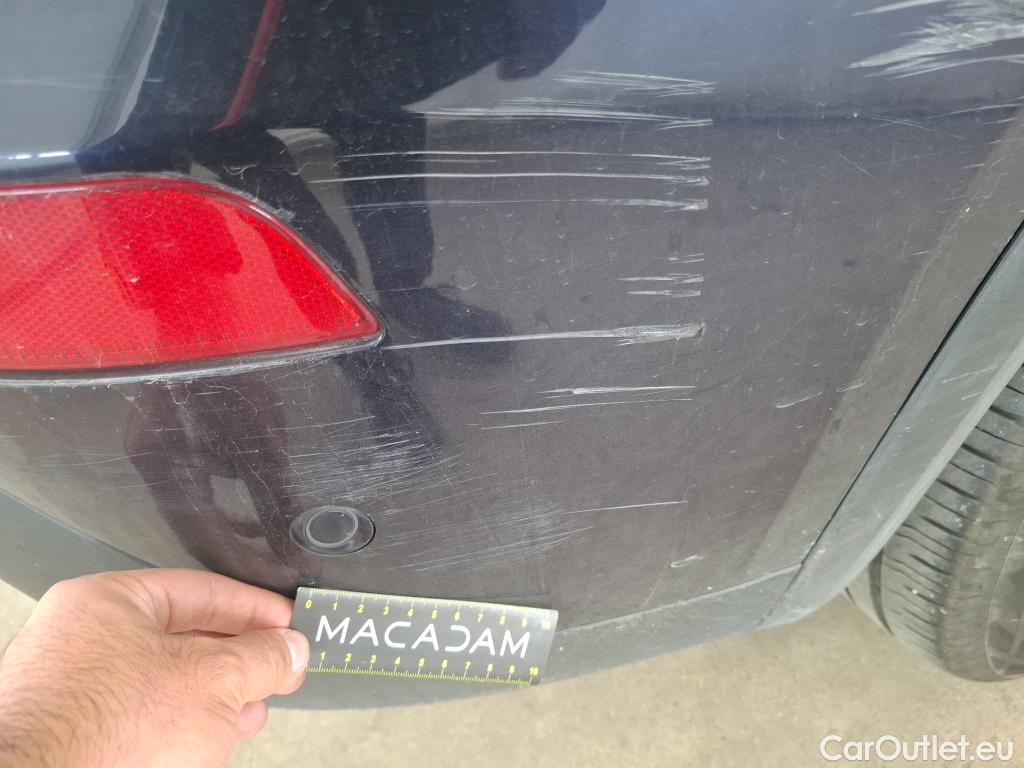 DS  DS7 7 Crossback Grand Chic 1.6 PureTech 225CV BVA8 E6dT #86