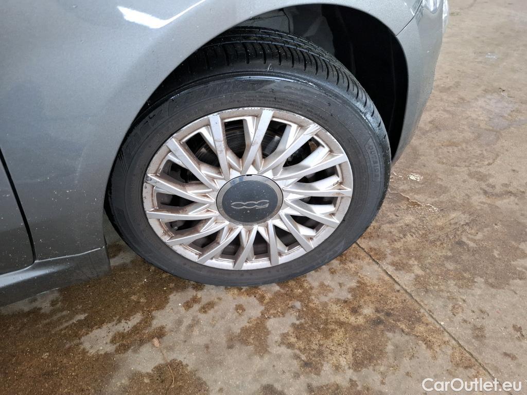 Fiat  500 FIAT  2015 3P Berline Hybrid 10 BSG 70 ch Dolcevita #12