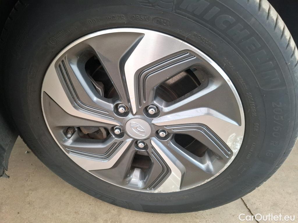 Hyundai  Konna Kona Business Hybrid 2WD 1.6 GDI 140CV BVA6 E6d #49