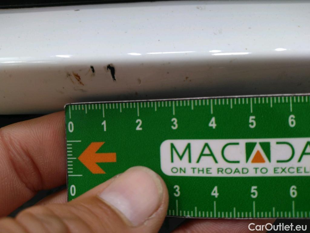 Opel  Corsa  F e Edition Business 50kWh BVA #39