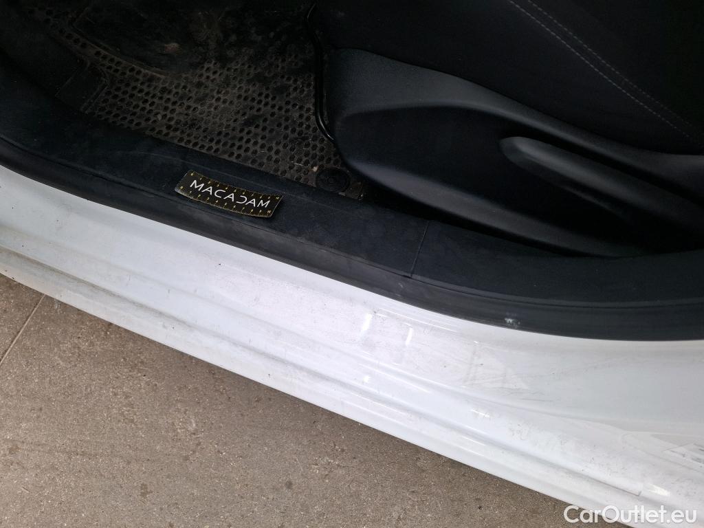  Peugeot  208  Affaire Premium Pack 1.5 HDi 100CV BVM5 E6dT #10