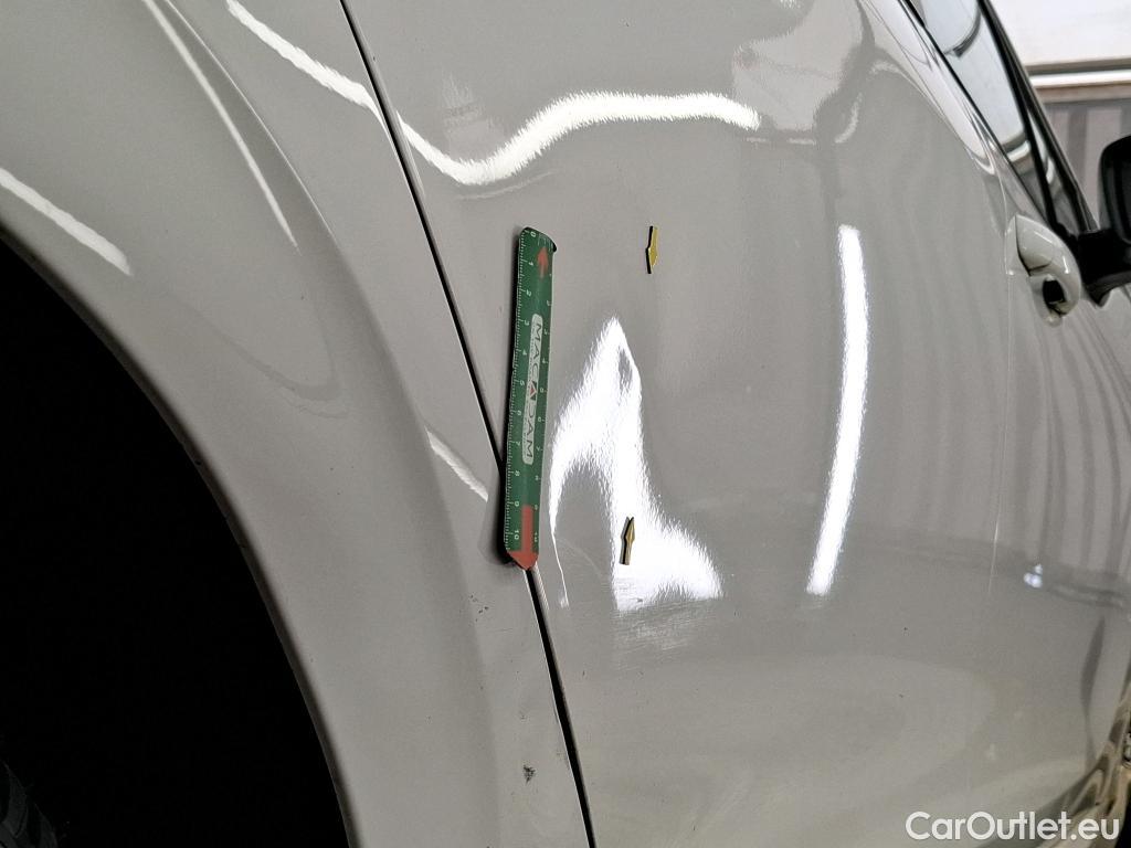 Peugeot  208  Active 1.6 HDi 75CV BVM5 E6 #15