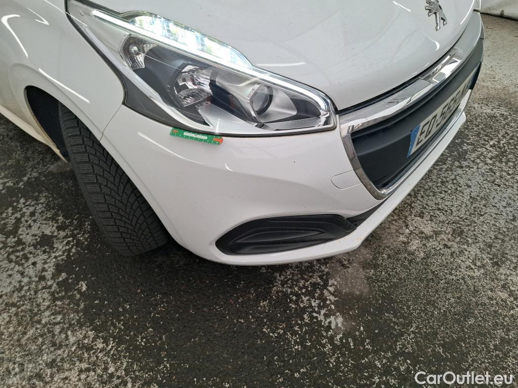 Peugeot  208  Active 1.6 HDi 75CV BVM5 E6 #17