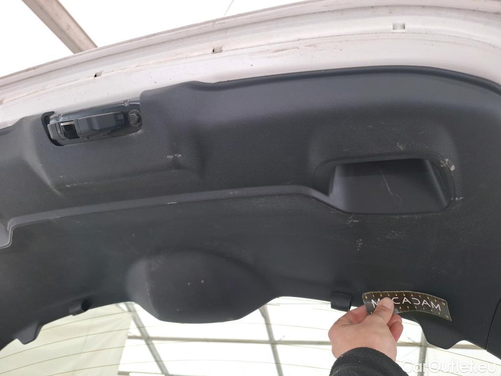  Peugeot  208  Affaire Premium Pack 1.5 HDi 100CV BVM5 E6dT #14